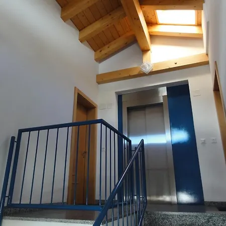 アパート Helvetia *